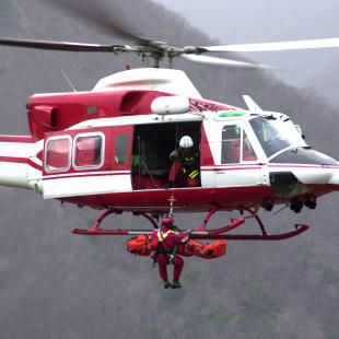 Helicopter hoisting rescue