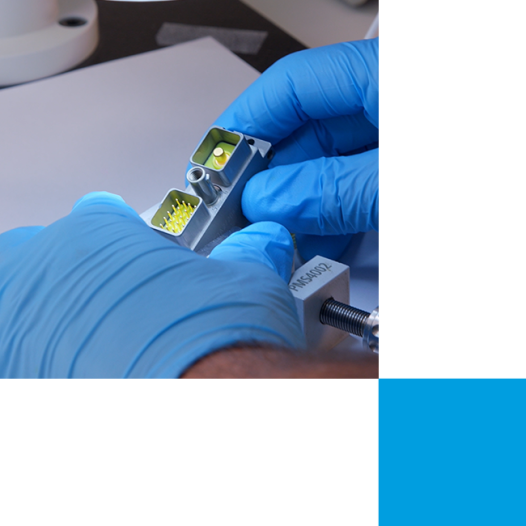 Connectors testing lab